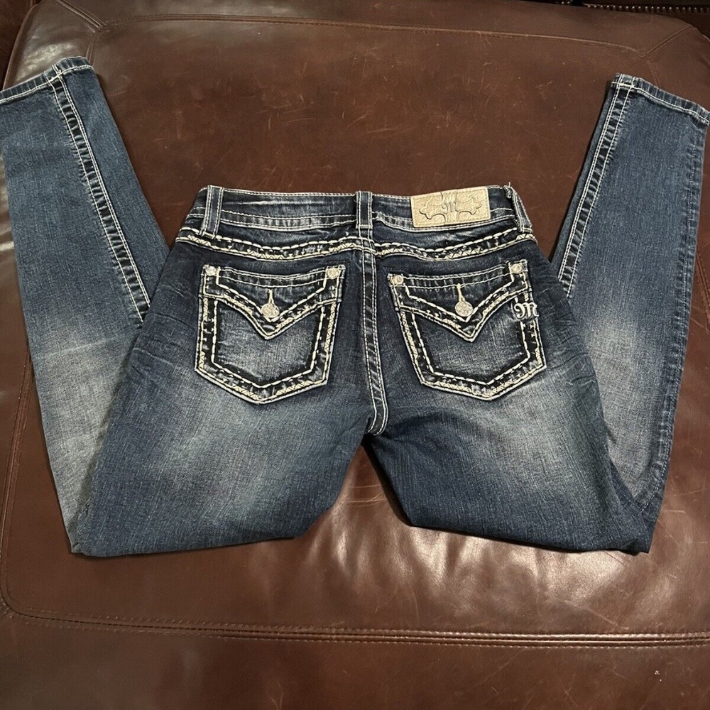 Miss Me Skinny Jeans 26x29 Dark wash